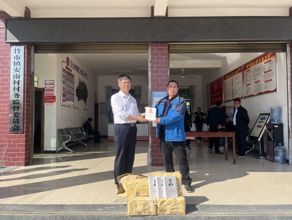 麻豆av
,长沙杀虫剂,长沙光气衍生物,长沙氨基酸保护剂,长沙锂离子电池材料 麻豆av
,长沙杀虫剂,长沙光气衍生物,长沙氨基酸保护剂,长沙锂离子电池材料